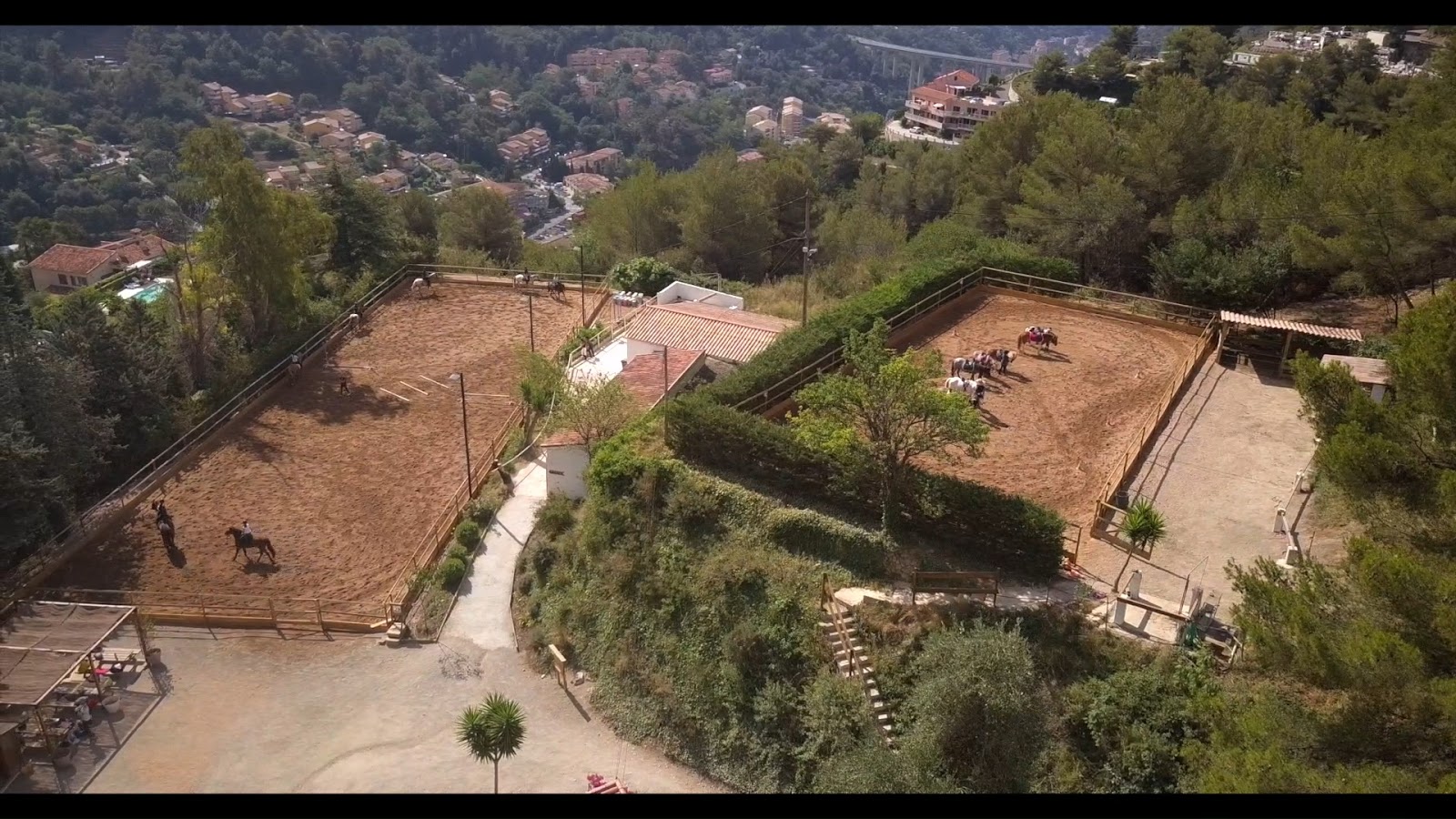 CENTRE EQUESTRE DE MONTI