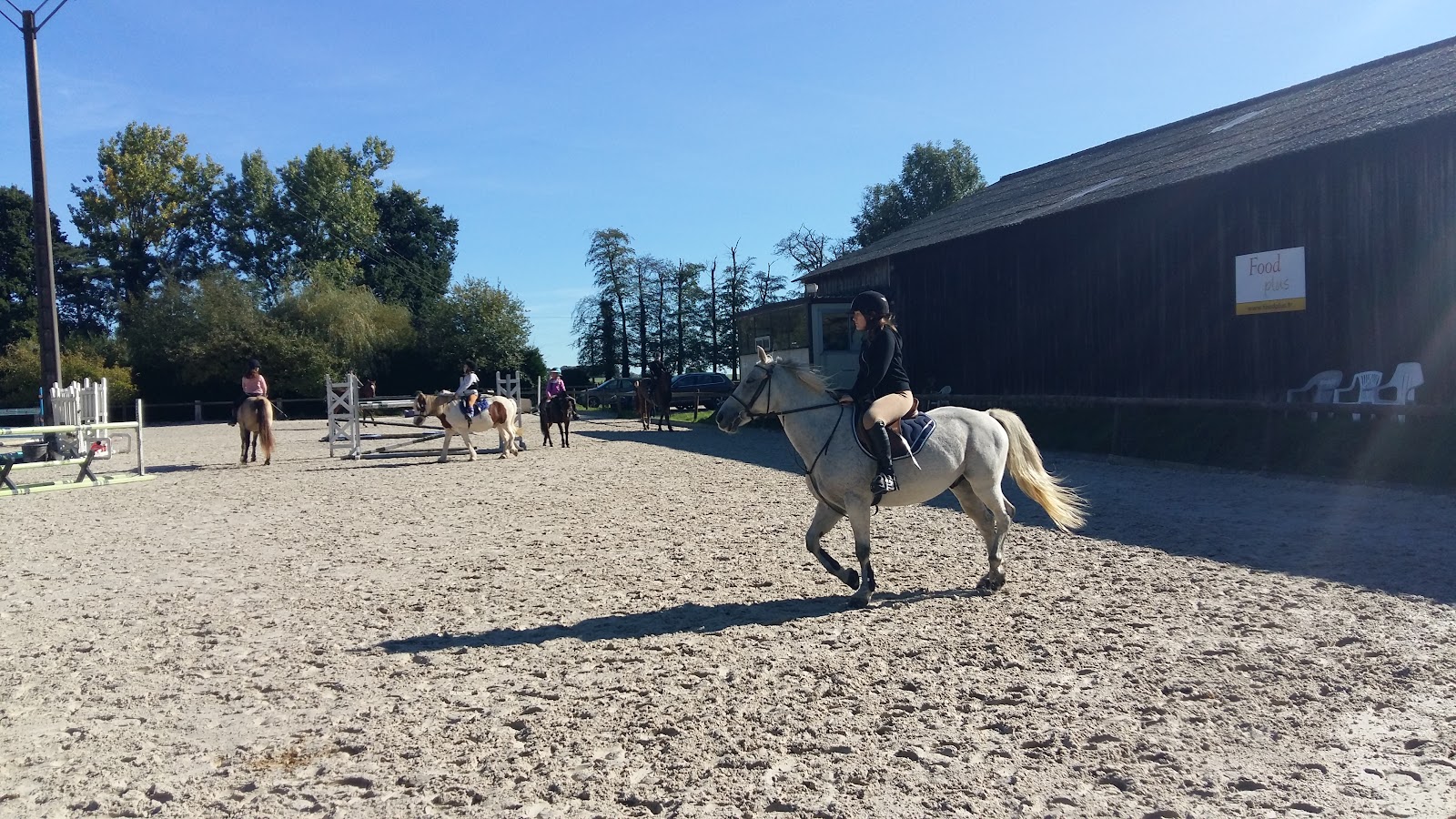 Photo de CENTRE EQUESTRE DE ROCQUEFORT
