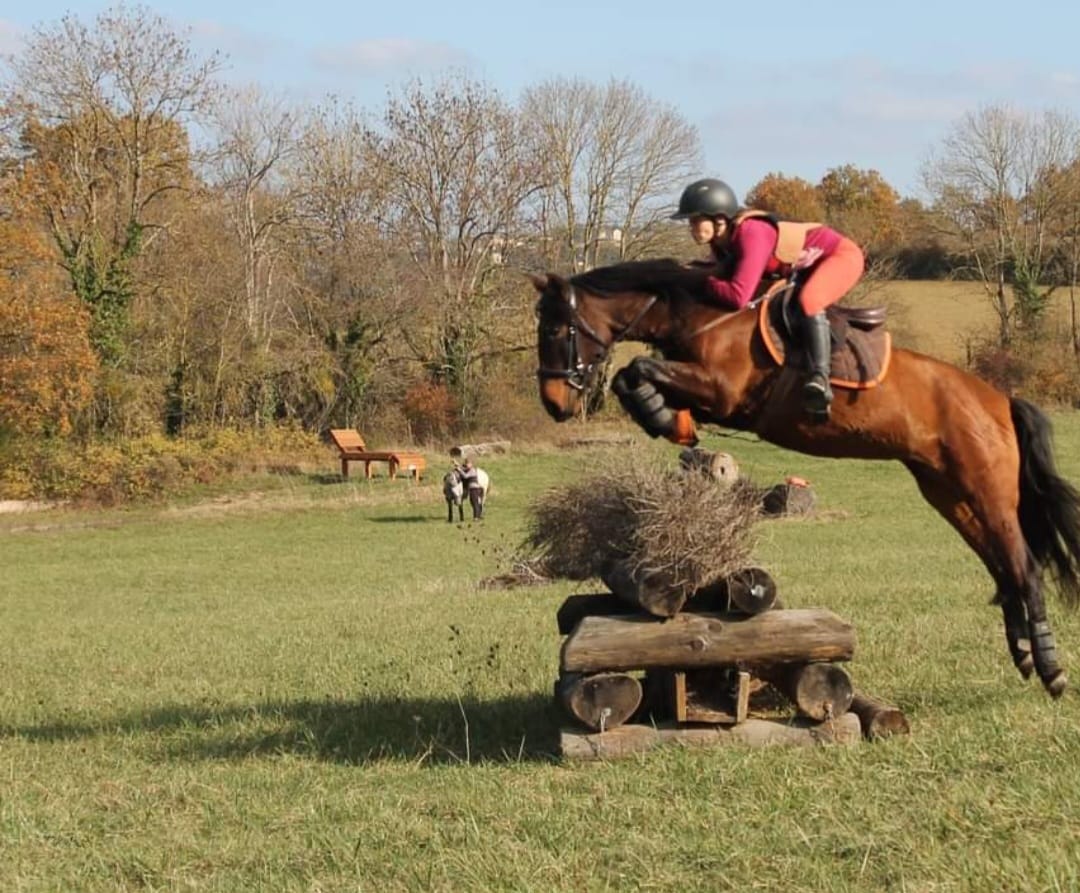 CENTRE EQUESTRE DE VORS