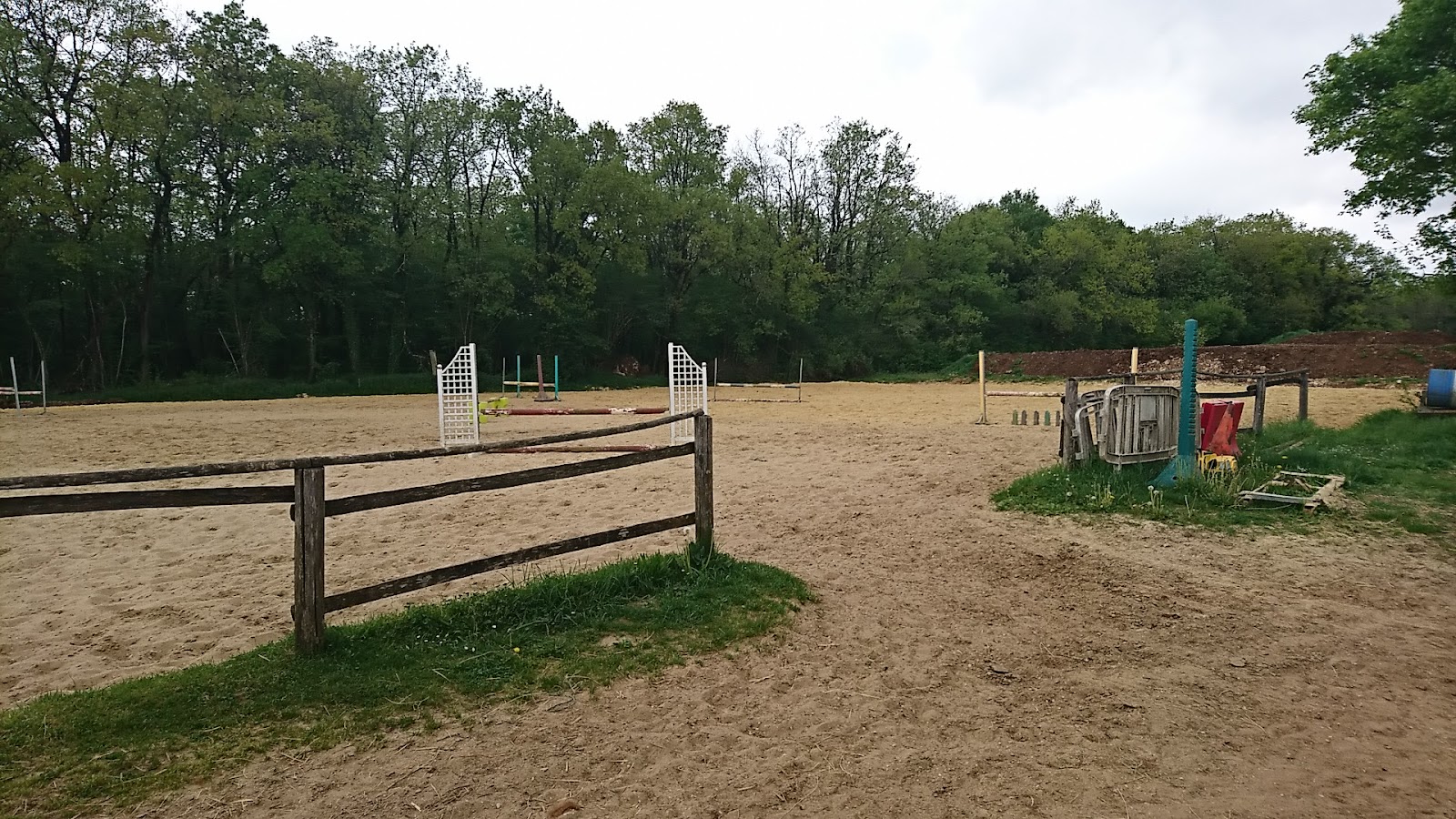 Photo de CENTRE EQUESTRE EQUI LIBRE