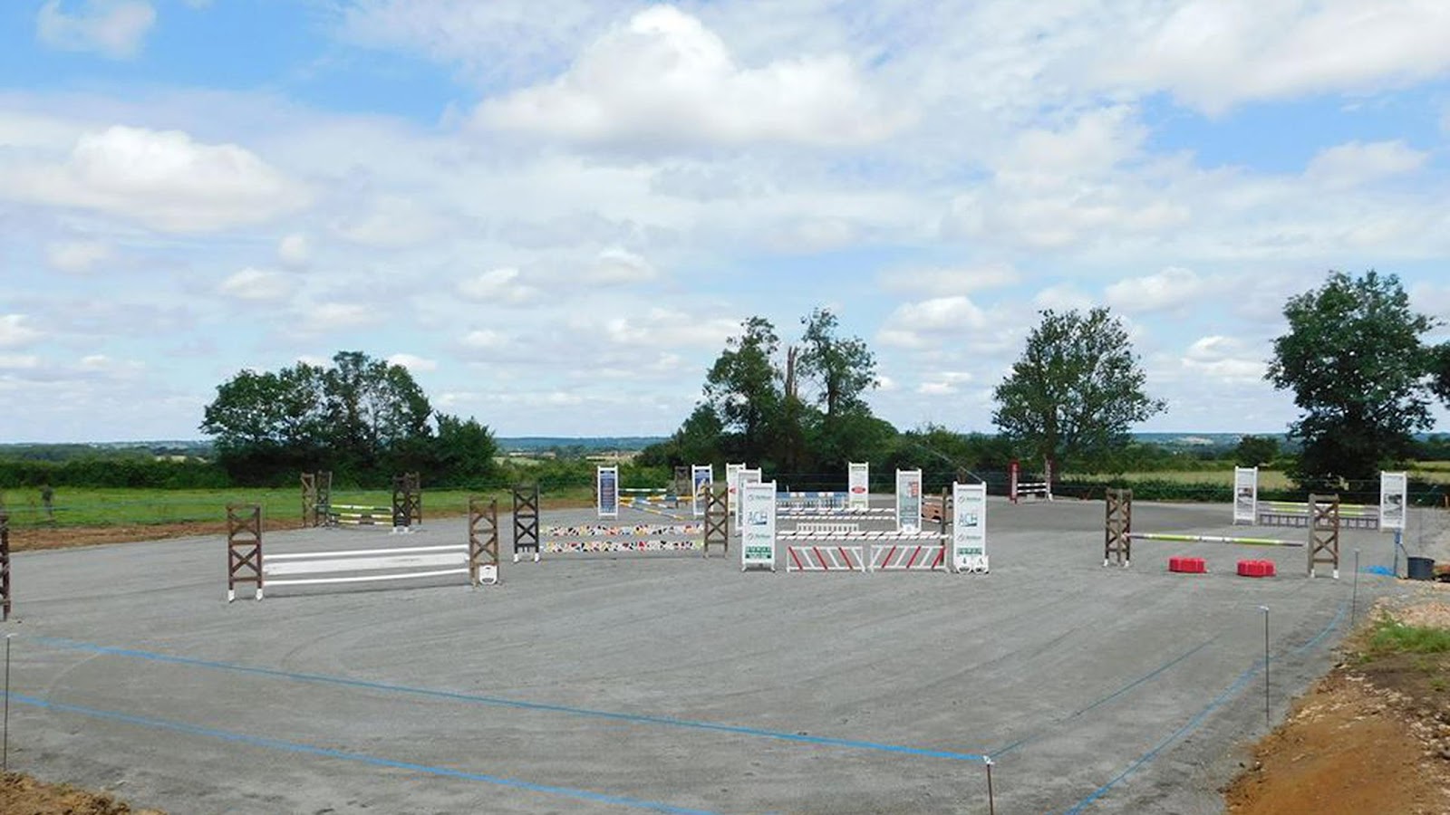 Photo de DOMAINE DE POUZELAS