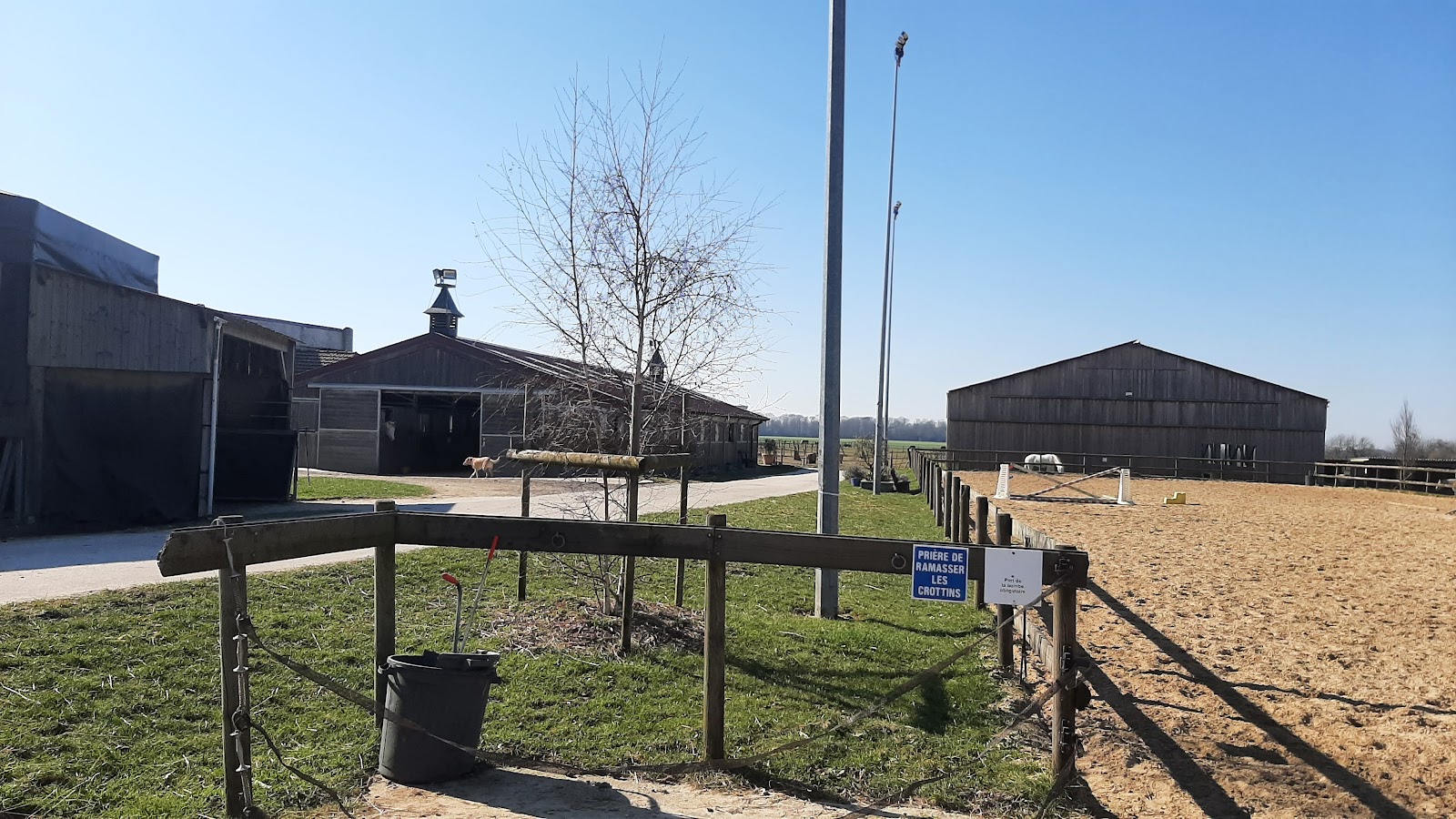 Photo de DOMAINE EQUESTRE DE HAUTE MAISON