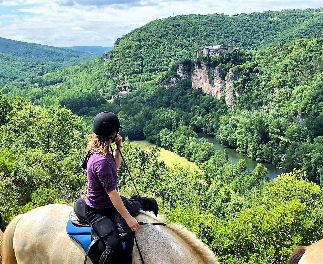 Photo de DOMAINE EQUESTRE DES BASTIDES