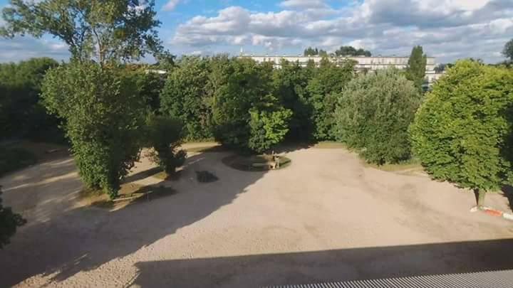ECURIES DE L ORME DES MAZIERES