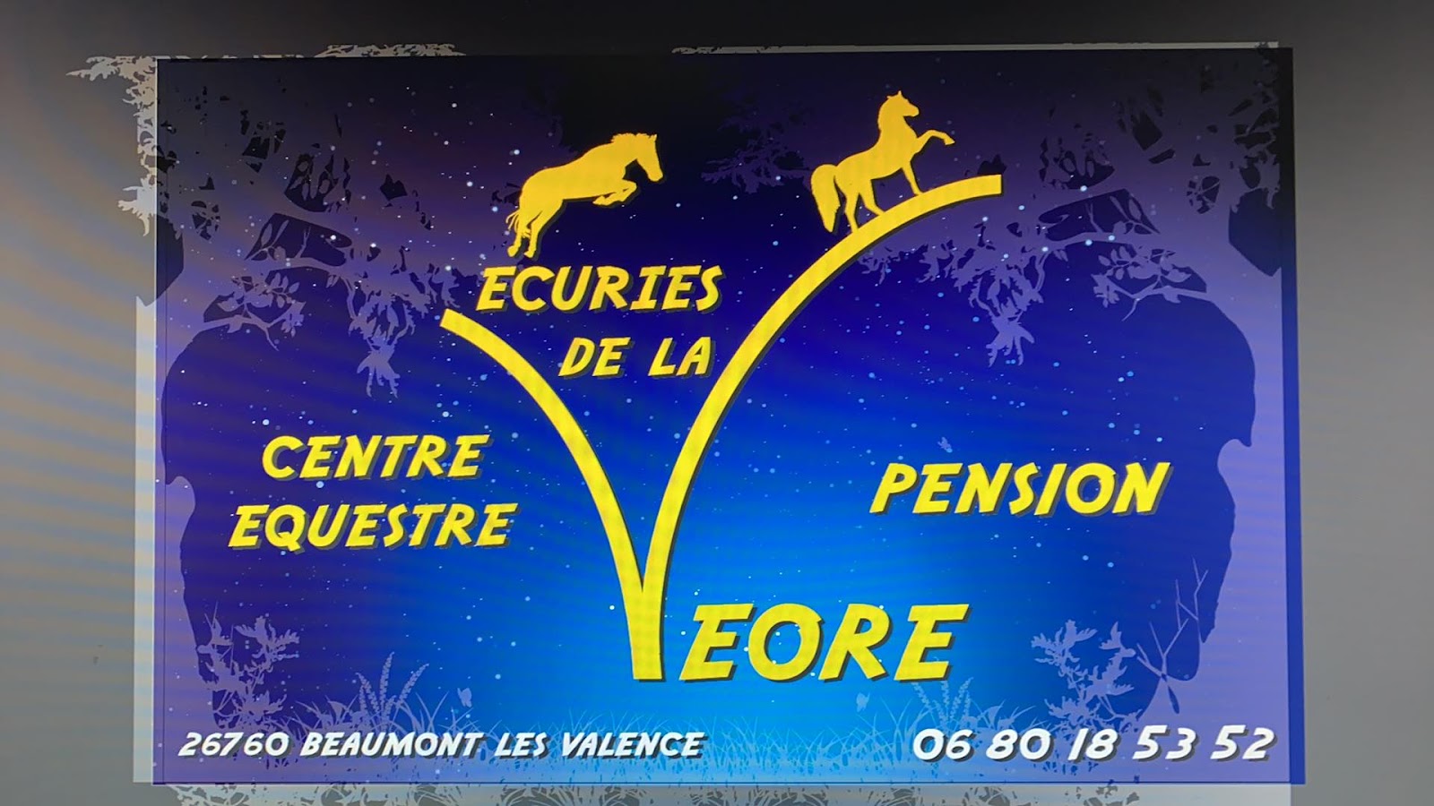 Photo de ECURIES DE LA VEORE