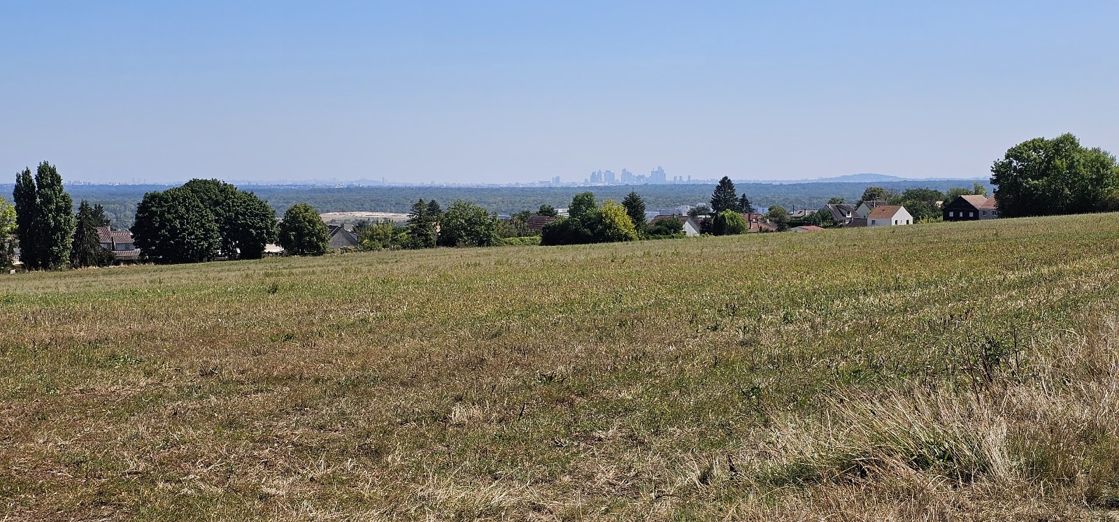 Photo de ECURIES DU HAUT DE L HAUTIL