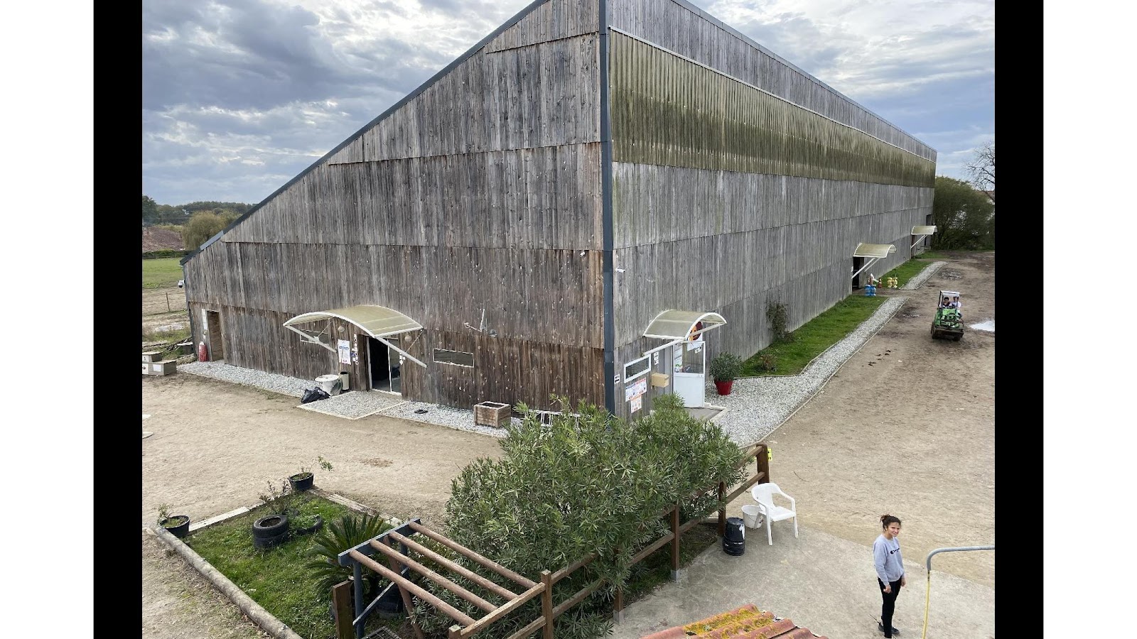 Photo de ECURIES DU LANDRAN