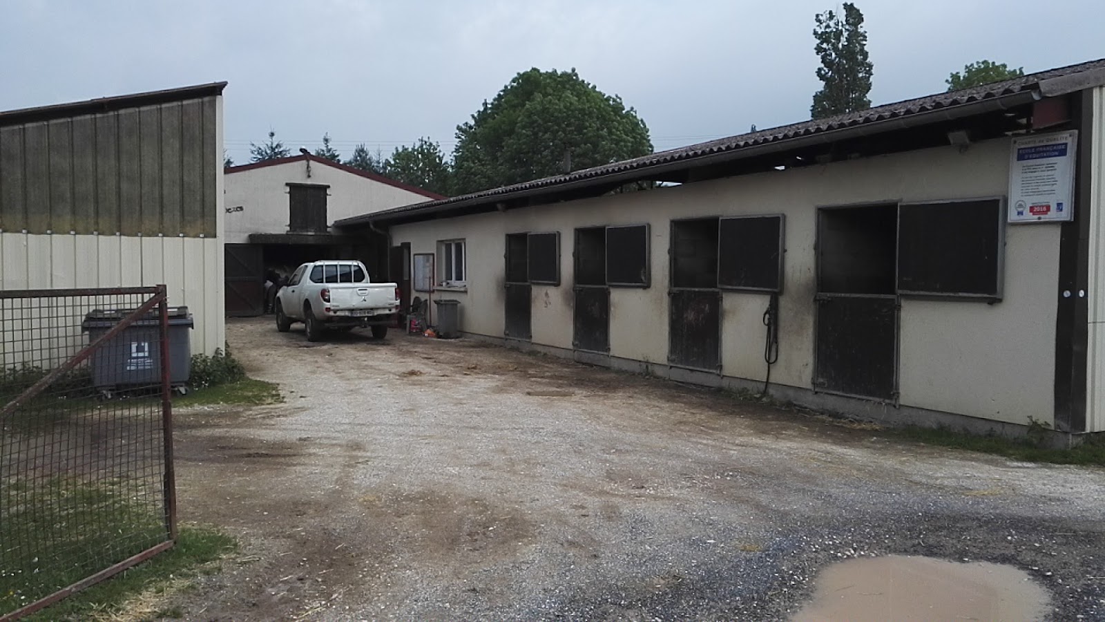 Photo de ECURIES DU PUITS DES MEZES