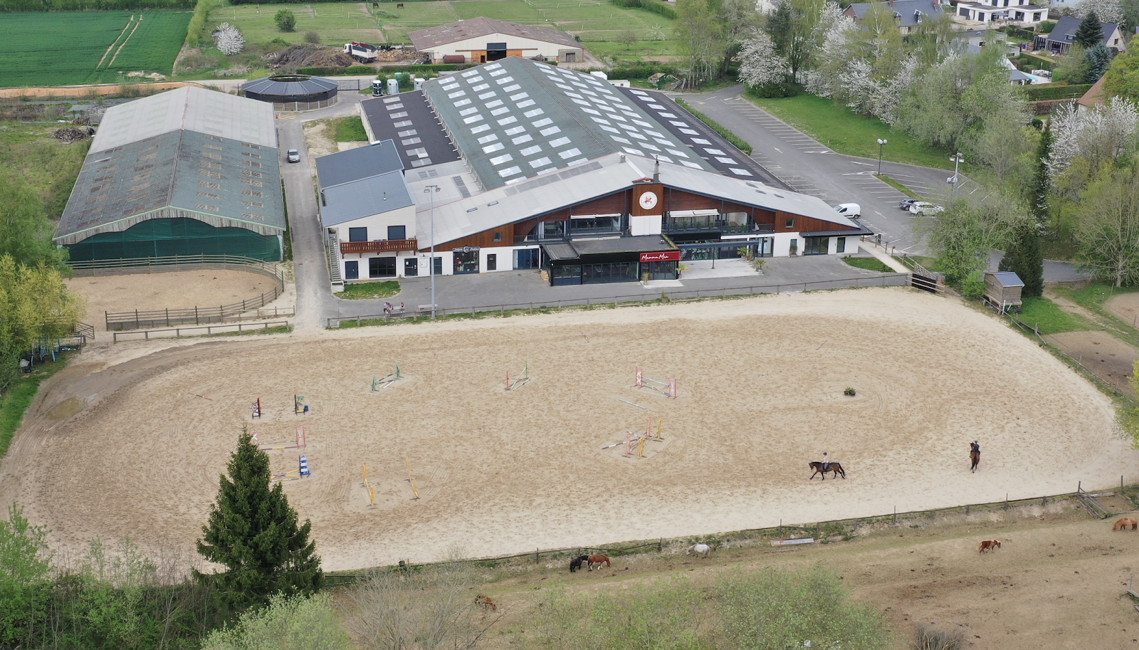 Photo de LA CHEVALERIE DE LA BRETEQUE