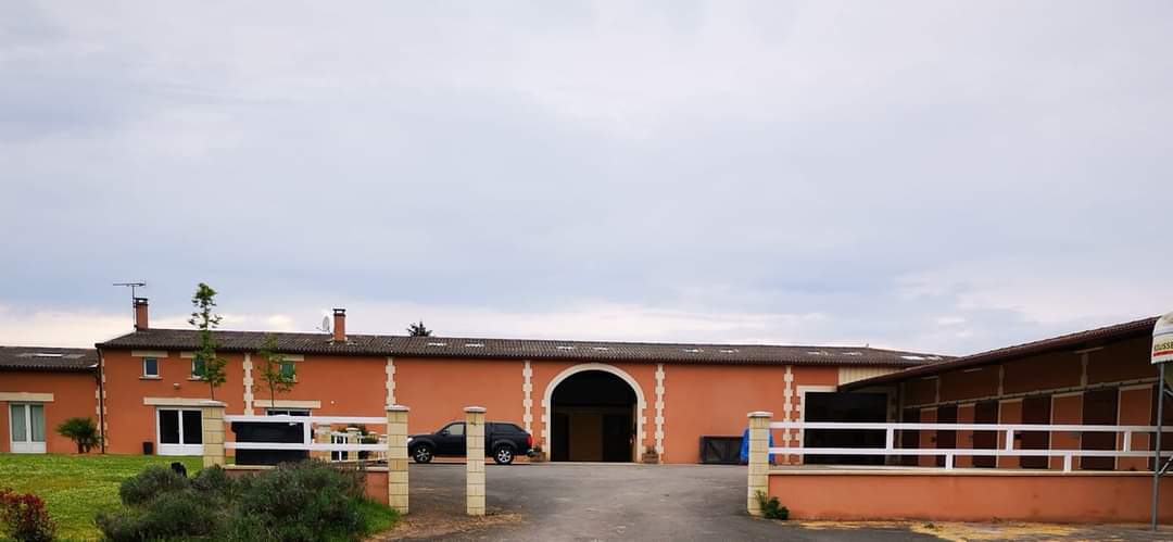 Photo de LES ECURIES DU SANSOUCY