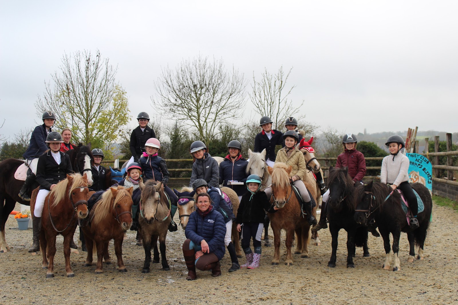 Photo de PONEY CLUB DES CHAMPS BLEUETS