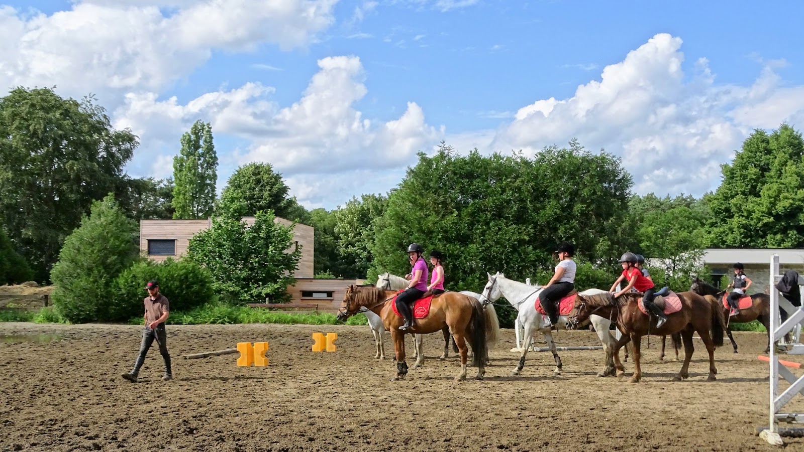 Photo de PONEY CLUB DU GENETEY