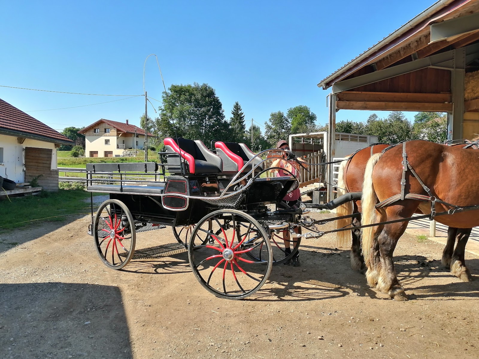 SCEA LES ATTELAGES DU GRANDVAUX